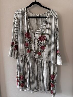Striped White Floral-Embroidered V-Neck Long-Sleeve Dress